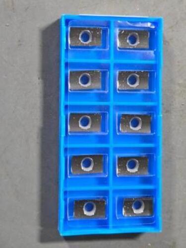 DESCRIPTION: (10) CARBIDE MILLING INSERTS BRAND/MODEL: KYOCERA APET160416 KW10 RETAIL$: $347.80 QTY: 10