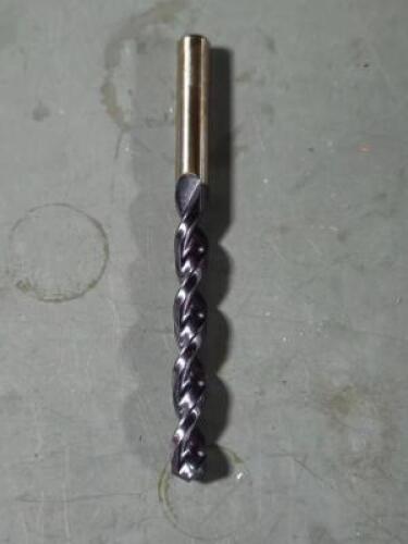 DESCRIPTION: (4) COBALT JOBBER DRILLS BRAND/MODEL: ACCUPRO 05927405 SIZE: 9.40mm RETAIL$: $191.96 QTY: 4