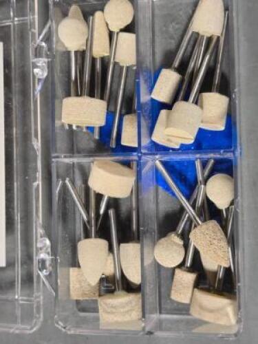 DESCRIPTION: (1) (28) PIECE RUBBER MOUNTED ABRASIVE WHEEL SET BRAND/MODEL: CRATEX 1600 KIT SIZE: B121,B42NB52NW176,W185 &W202 RETAIL$: $147.77 QTY: 1