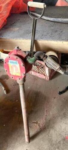 FILL-RITE FR152 CAST ALUMINUM PISTON HAND PUMP