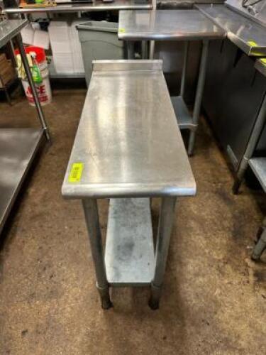 STAINLESS STEEL TABLE
