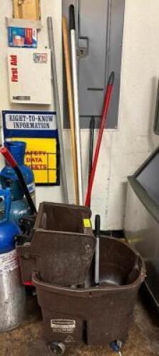 MOP BUCKET WITH ASSORTED LONG HANDLE CLEANING TOOLS