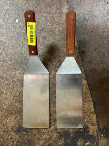 (2)- SPATULAS