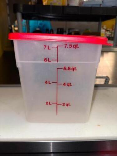 (3)- 7.5QT FOOD BINS WITH LIDS
