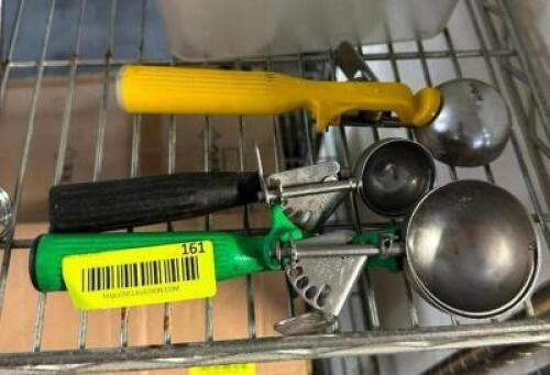 (3) ASSORTED DISHERS