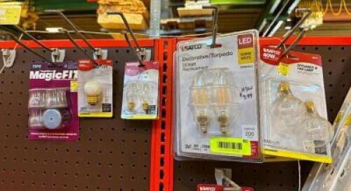 ASSORTED LIGHT BULBS