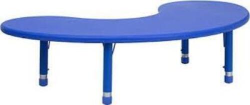 DESCRIPTION: (1) PRESCHOOL TABLE BRAND/MODEL: FLASH FURNITURE #YU-YCX-004-2-MOON-BLUE-GG INFORMATION: BLUE RETAIL$: $756.12 EA QTY: 1
