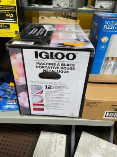 IGLOO ICEB26RR AUTOMATIC PORTABLE ELECTRIC COUNTERTOP ICE MAKER MACHINE, 26 POUNDS IN 24 HOURS