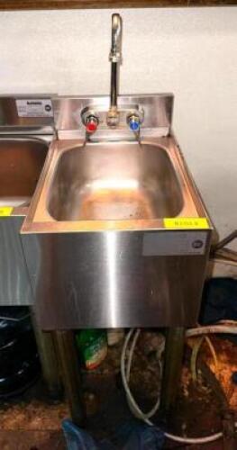 12" STAINLESS STEEL SINK