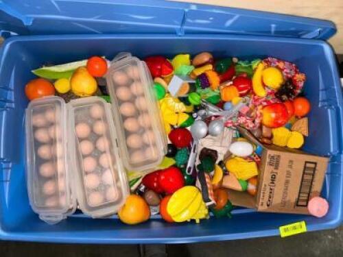 BIN OF ASSORTED KIDS PLAY FOOD