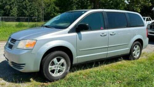 2009 Dodge Grand Caravan Van, VIN # 2D8HN44E89R600433