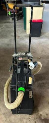 DESCRIPTION: CARPET/UPHOLSTERY CLEANER BRAND/MODEL: NSS PINTO QTY: 1