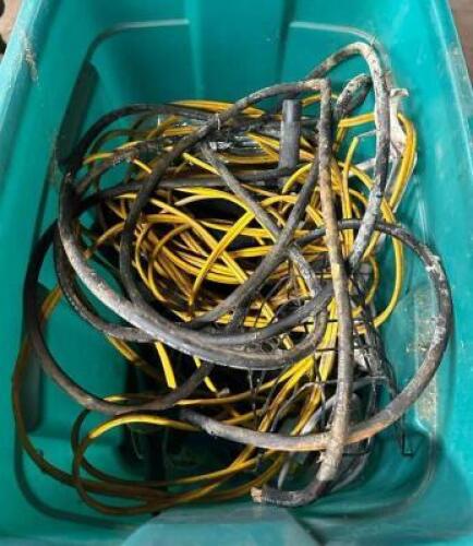 DESCRIPTION: ASSORTED ELECTRICAL LIGHT EXTENSION CORDS QTY: 1