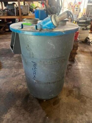 DESCRIPTION TORNADO BARREL TOP VACUUM CLEANER QTY 1