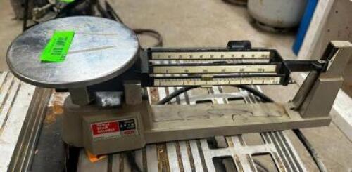 DESCRIPTION TRIPE BEAM BALANCE 2610 GRAMS QTY 1