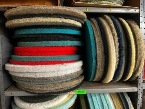 DESCRIPTION (1) LOT OF ASSORTED SCRUBBER PADS. THIS LOT IS: ONE MONEY QTY 1