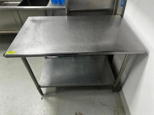 DESCRIPTION 48" X 30" STAINLESS TABLE. SIZE 48" X 30" LOCATION KITCHEN QTY 1