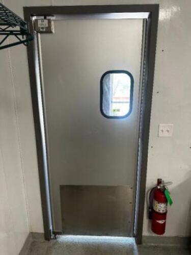 DESCRIPTION PHOENIX 34" X 80" KITCHEN SWING DOOR. BRAND / MODEL: PHOENIX ADDITIONAL INFORMATION TOOLS AND LABOR REQUIRED FOR REMOVAL. LOCATION KITCHEN