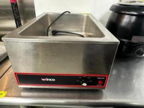DESCRIPTION WINCO SINGLE WELL ELECTRIC WARMER BRAND / MODEL: WINCO ADDITIONAL INFORMATION 115 VOLT, 1 PHASE. IN WORKING ORDER LOCATION KITCHEN QTY 1