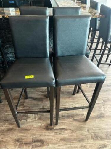 DESCRIPTION (6) BROWN PLEATHER 30" BAR STOOLS W/ WOODEN FRAMES. SIZE 30" THIS LOT IS: SOLD BY THE PIECE LOCATION BAR QTY 6
