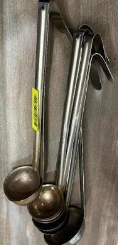 DESCRIPTION (8) ASSORTED STAINLESS LADLES THIS LOT IS: ONE MONEY LOCATION SEATING QTY 1