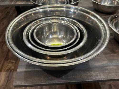 DESCRIPTION (5) PIECE STAINLESS MIXING BOWL SET SIZE 19" THIS LOT IS: SOLD BY THE PIECE LOCATION SEATING QTY 5