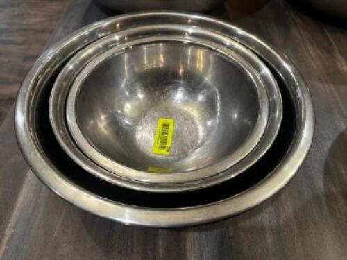 DESCRIPTION (5) PIECE STAINLESS MIXING BOWL SET SIZE 13" THIS LOT IS: SOLD BY THE PIECE LOCATION SEATING QTY 5