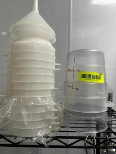DESCRIPTION (1) LOT OF PLASTIC FUNNELS AND 1 QT PLASTIC CONTAINERS. THIS LOT IS: ONE MONEY LOCATION KITCHEN QTY 1