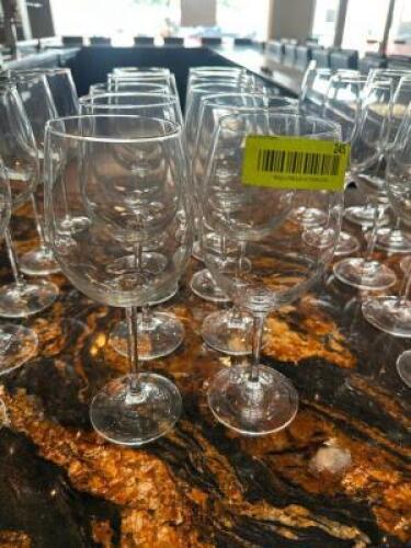 DESCRIPTION (10) WINE GLASSES THIS LOT IS: SOLD BY THE PIECE LOCATION BAR QTY 10