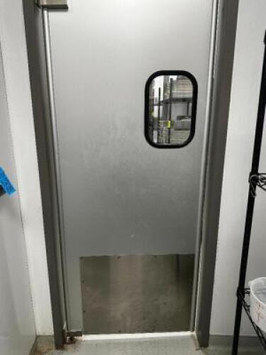 DESCRIPTION PHOENIX 34" X 80" KITCHEN SWING DOOR. BRAND / MODEL: PHOENIX ADDITIONAL INFORMATION TOOLS AND LABOR REQUIRED FOR REMOVAL. LOCATION KITCHEN