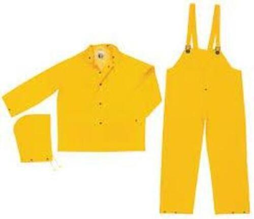 DESCRIPTION: (4) CLASSIC INDUSTRIAL STANDARD RAIN SUIT WITH DETACHABLE HOOD BRAND/MODEL: MCR SAFETY #2303XL INFORMATION: YELLOW SIZE: XL RETAIL$: $22.
