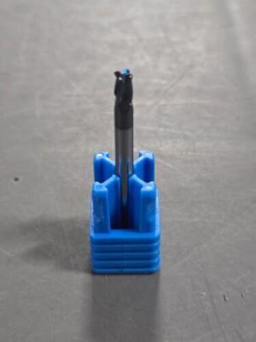DESCRIPTION: (6) CORNER RADIUS END MILLS BRAND/MODEL: SGS 09260 SIZE: .1200" DIA .015 RAD RETAIL$: $128.48 QTY: 6
