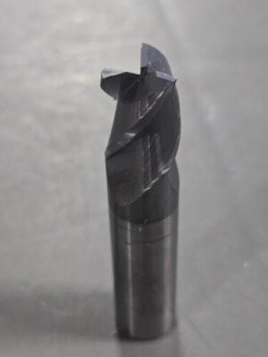 DESCRIPTION: (2) CARBIDE ROUGHING/FINISHING END MILL BRAND/MODEL: ACCUPRO 67940346 SIZE: 1/2" DIA 1"LOC RETAIL$: $155.50 QTY: 2