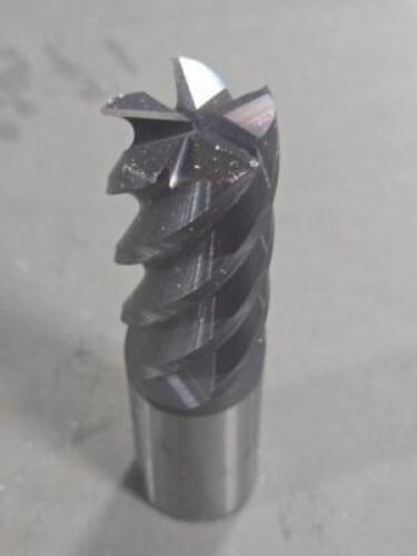 DESCRIPTION: (1) SOLID CARBIDE SQ END MILL BRAND/MODEL: DATA FLUTE MH51000C11 SIZE: 1" DIA 2" LOC RETAIL$: $125.30 QTY: 1
