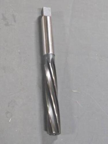 DESCRIPTION: (1) HSS SPIRAL FLUTE REAMERS BRAND/MODEL: MADE IN USA 565U SIZE: 15/64" RETAIL$: $720.60 QTY: 1