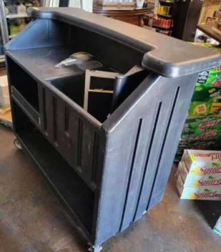 DESCRIPTION 60" BLACK PLASTIC PORTABLE EVENT BAR. ADDITIONAL INFORMATION ON CASTERS SIZE 60" QTY 1