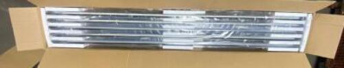 DESCRIPTION: (2) PACKS OF (10) LED LIGHTS BRAND/MODEL: HUSSMANN/0526185-4442117 INFORMATION: 24VDC/9.3 WATT/MUST COME INTO INSPECT SIZE: 62"L X 1-1/4"