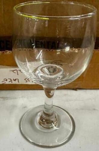 (36) SMALL WINE GLASSES