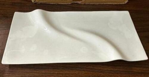 (24) 14" CHINA PLATTERS