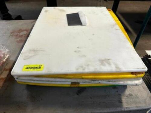 (6) 18" X 24" PLASTIC CUTTING BOARDS