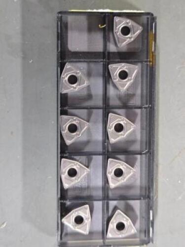 DESCRIPTION: (19) CARBIDE TURNING INSERTS BRAND/MODEL: SANDVIK COROMANT WNMG 332-WF 5015 RETAIL$: $354.00 QTY: 19