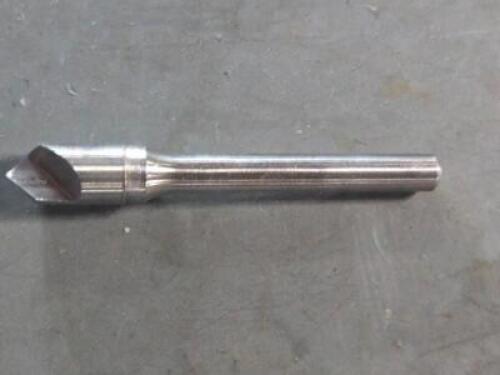 DESCRIPTION: (4) CARBIDE COUNTERSINK BRAND/MODEL: ULTRATOOL 91624 SIZE: 3/8" DIA 1/4" SD RETAIL$: $89.32 QTY: 4