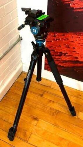 DESCRIPTION: CAMERA TRIPOD LOCATION: 2ND FLOOR QTY: 1