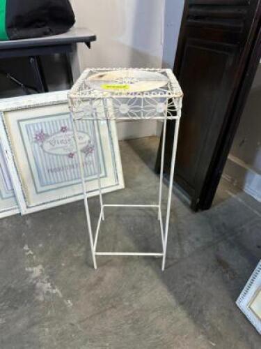 PLANT PEDESTAL STAND