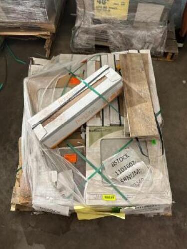 PALLET OF ASSORTED FLOORING