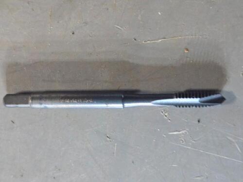 DESCRIPTION: (12) PLUG CHAMFER SPIRAL POINT TAPS BRAND/MODEL: KENNAMETAL 5455848 SIZE: #8-32 RETAIL$: $241.80 QTY: 12
