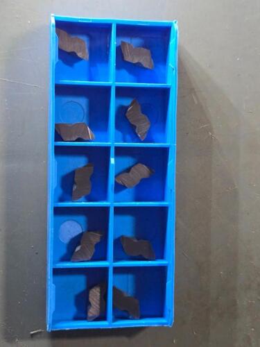 DESCRIPTION: (20) CARBIDE TURNING INSERTS BRAND/MODEL: OLSON CARBIDE QTY: 20
