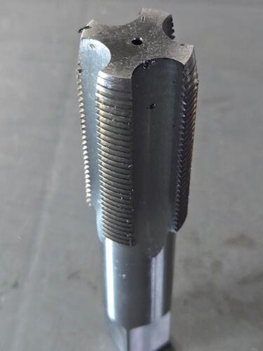 DESCRIPTION: (1) PLUG CHAMFER STRAIGHT FLUTE TAP BRAND/MODEL: vc 04919425 SIZE: 1-1/4"=12 UNF RETAIL$: $160.31 QTY: 1