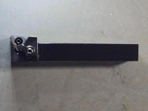 DESCRIPTION: (1) INDEXABLE TURNING TOOLHOLDER BRAND/MODEL: KENNAMETAL MTJNL103B SIZE: 5/8" SQ SHANK 4-1/2" OAL RETAIL$: $108.15 QTY: 1