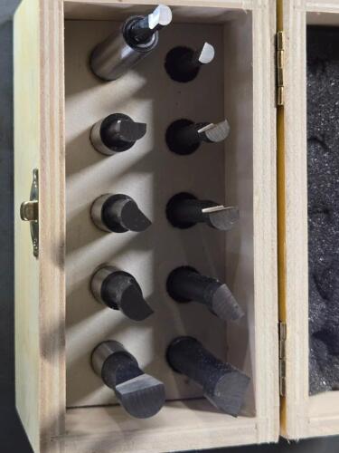 DESCRIPTION: (1) SET OF (10) COBALT BORING BARS BRAND/MODEL: VC 375-1207 INFORMATION: 1/4" TO 1/2" MIN DIA 3/4 TO 2-1/2" MAX DEPTH SIZE: 1/2" SD RETAI